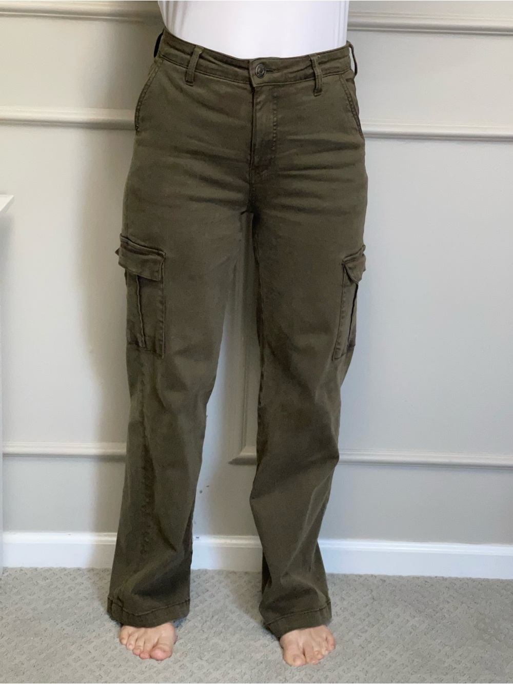 Kut from the Kloth Olive Green Wide Leg Cargo Pants